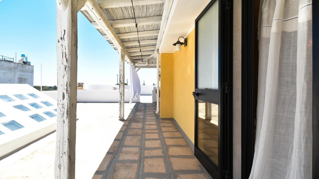Les Maisons La Mansardina By Rentbeat Sannicola Exterior photo